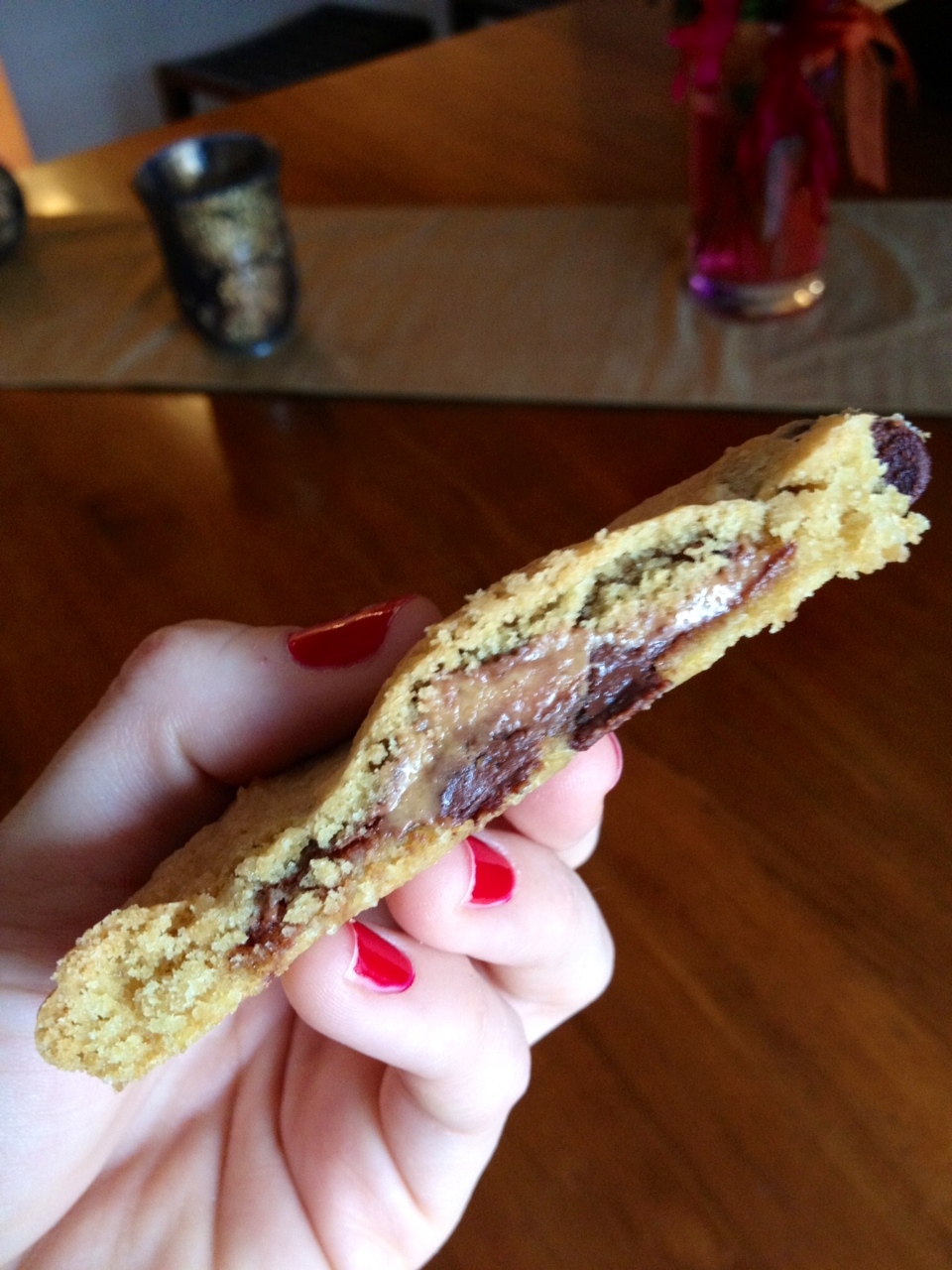 peanut-butter-chocolate-chip-cookies-2